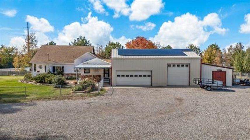 3364 E 1/4 Road - Photo 1