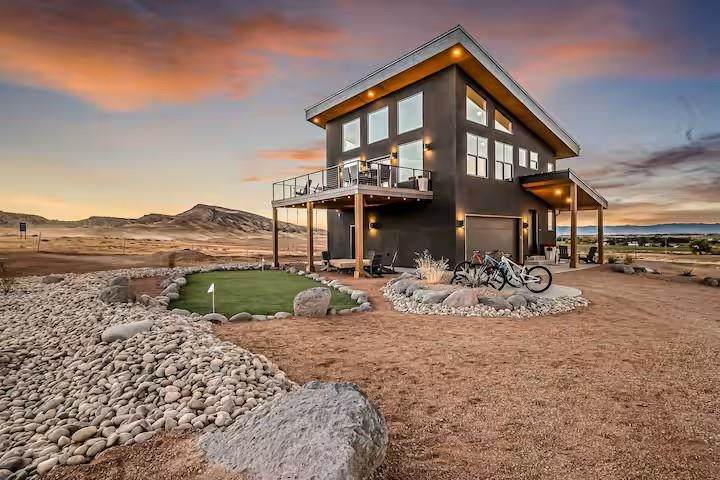 1260 Hawkeye Road - Photo 1