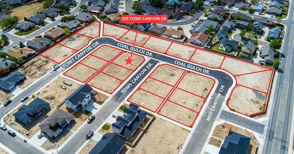 320 Toms Canyon Drive - Photo 1