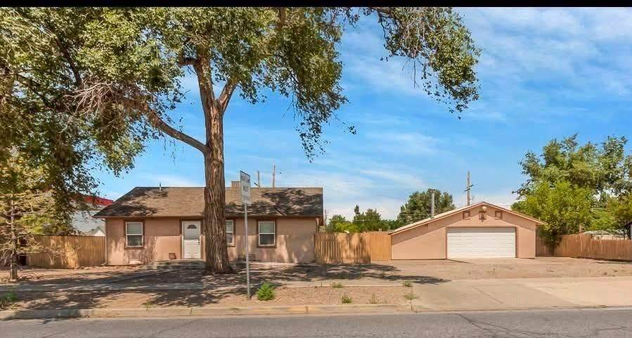 421 Aspen Avenue - Photo 1