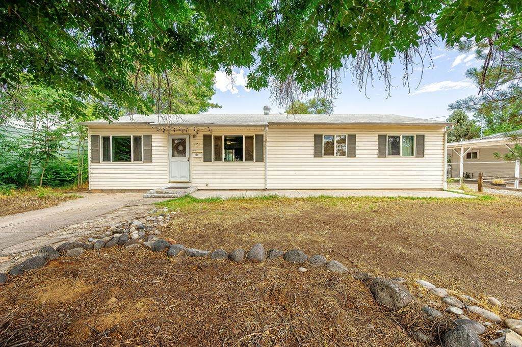 2132 Hall Avenue - Photo 1