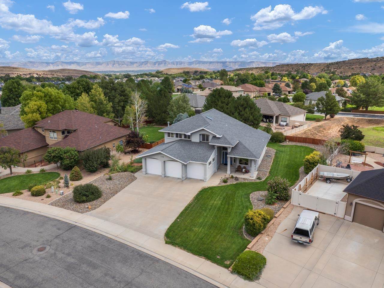 388 Cascada Drive - Photo 1