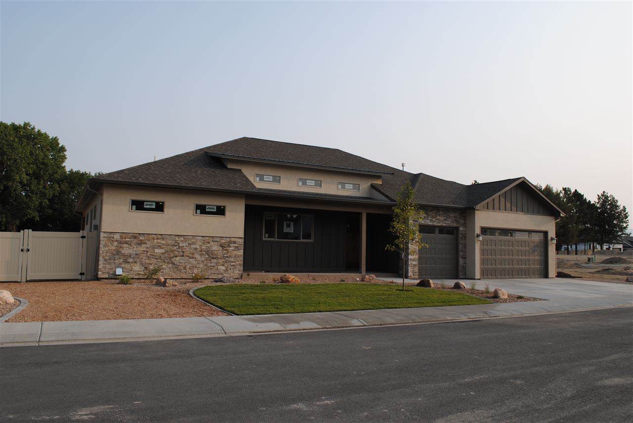 2528 Woody Creek Drive - Photo 1