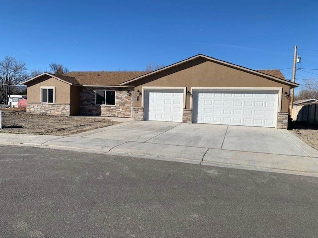 601 Devin Court - Photo 1