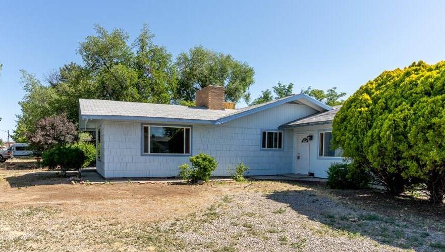 1904 7th Street - Photo 1