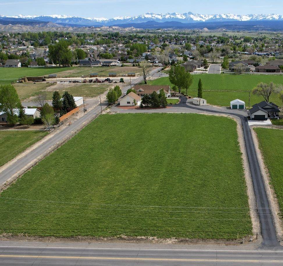 67196 Sunnyside Road - Photo 1