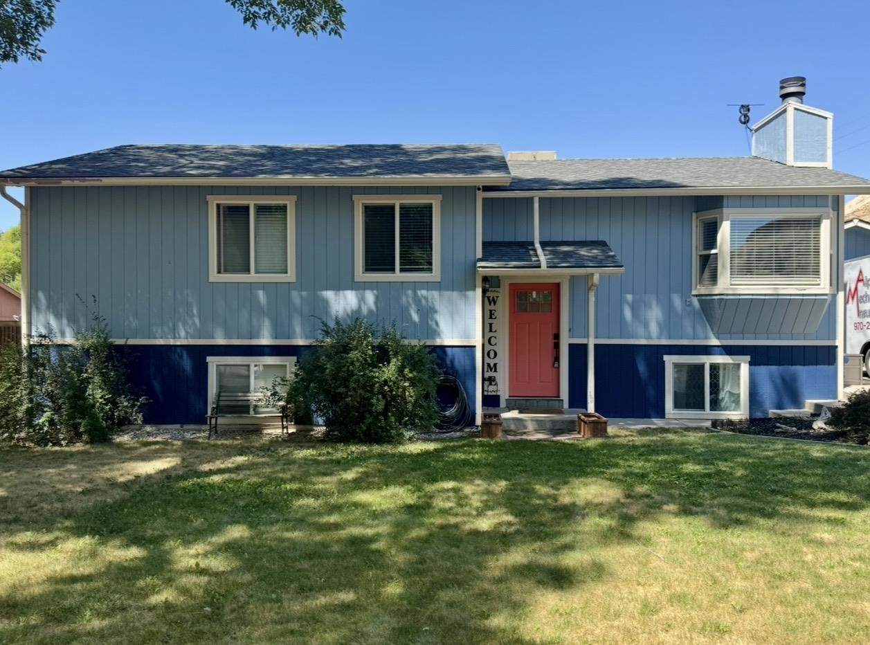102 Davis Circle - Photo 1