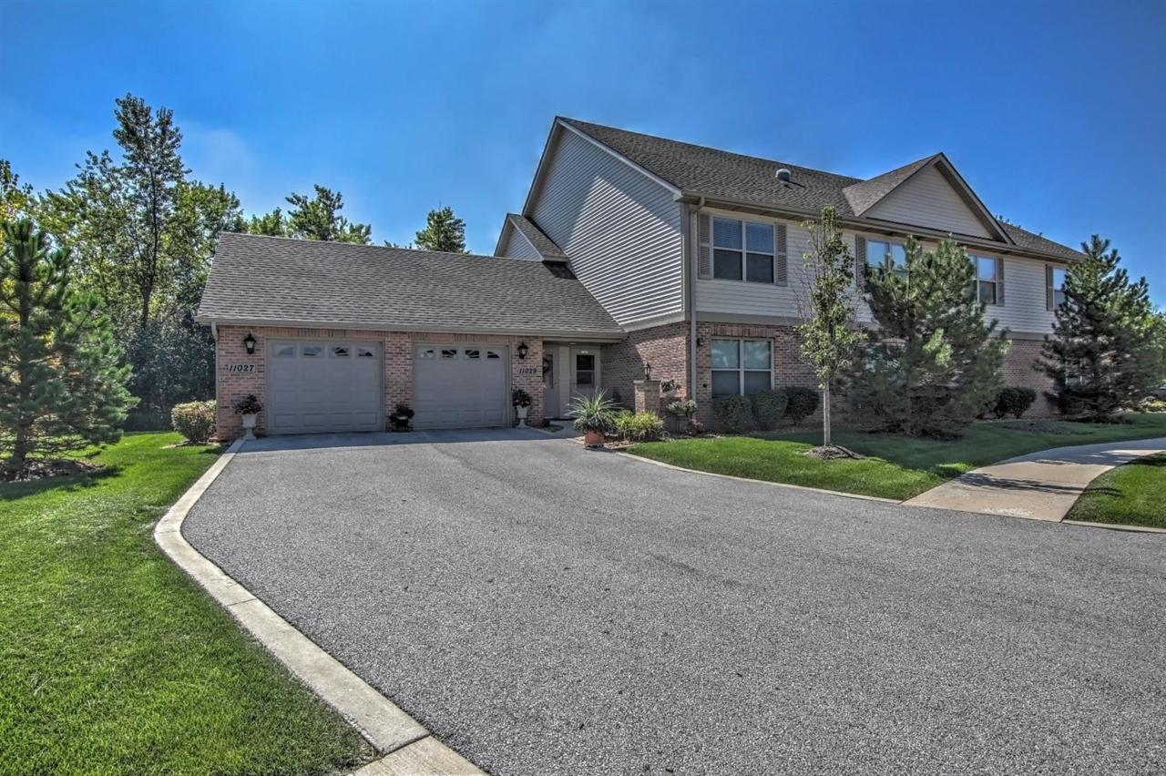 11027 Beacon Court - Photo 1