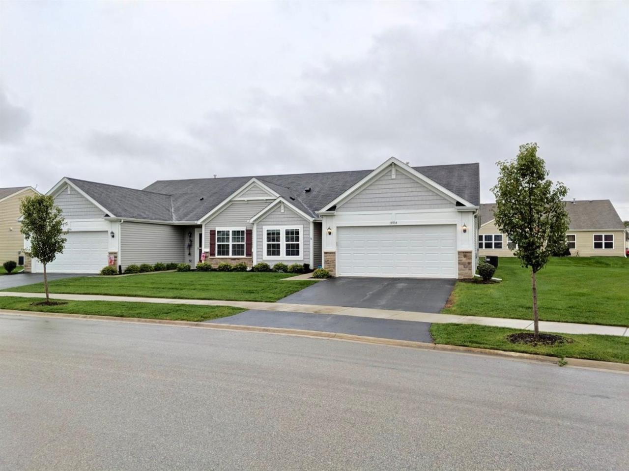 13934 Pickett Way - Photo 1