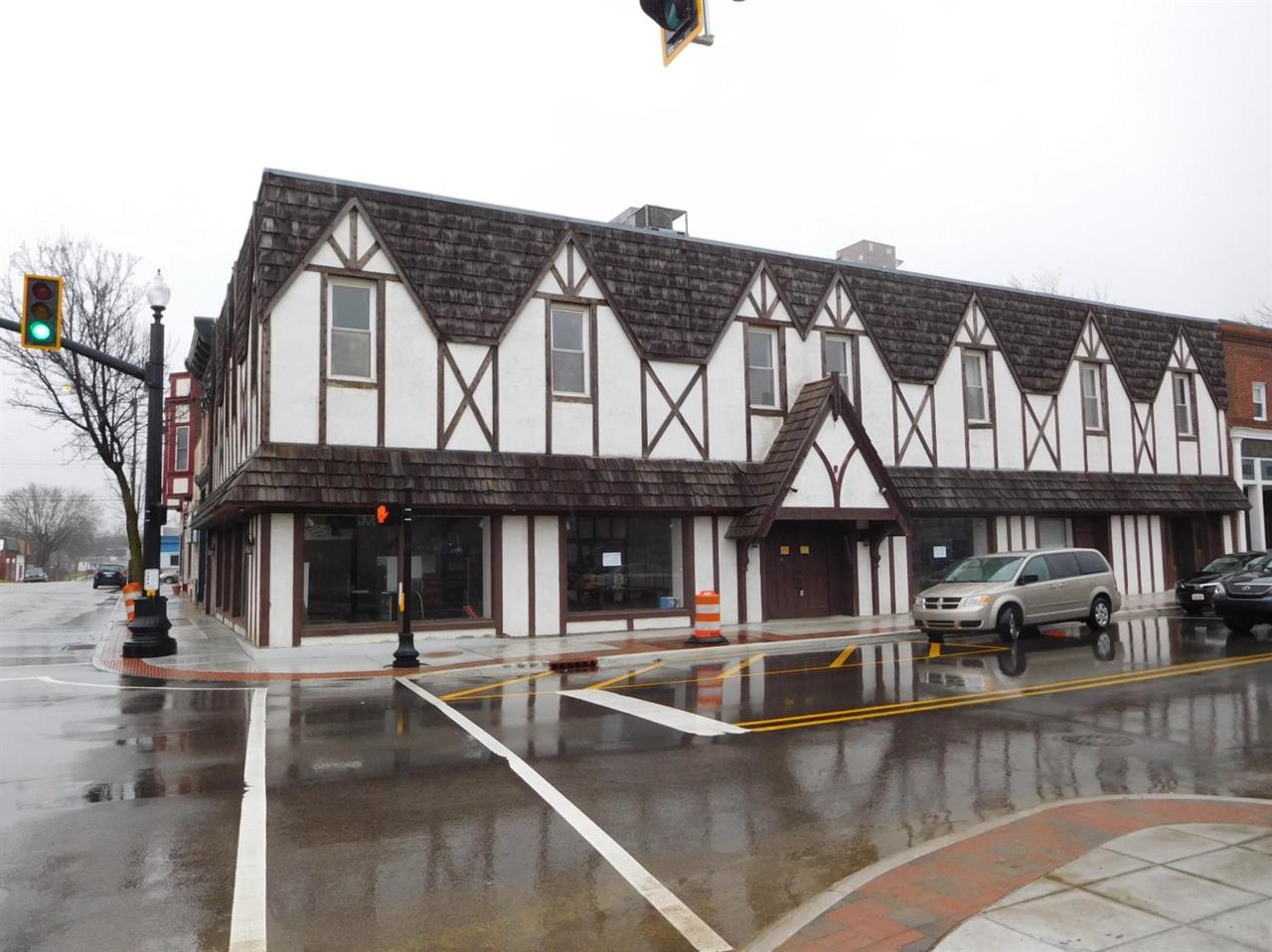 301 Center Street - Photo 1