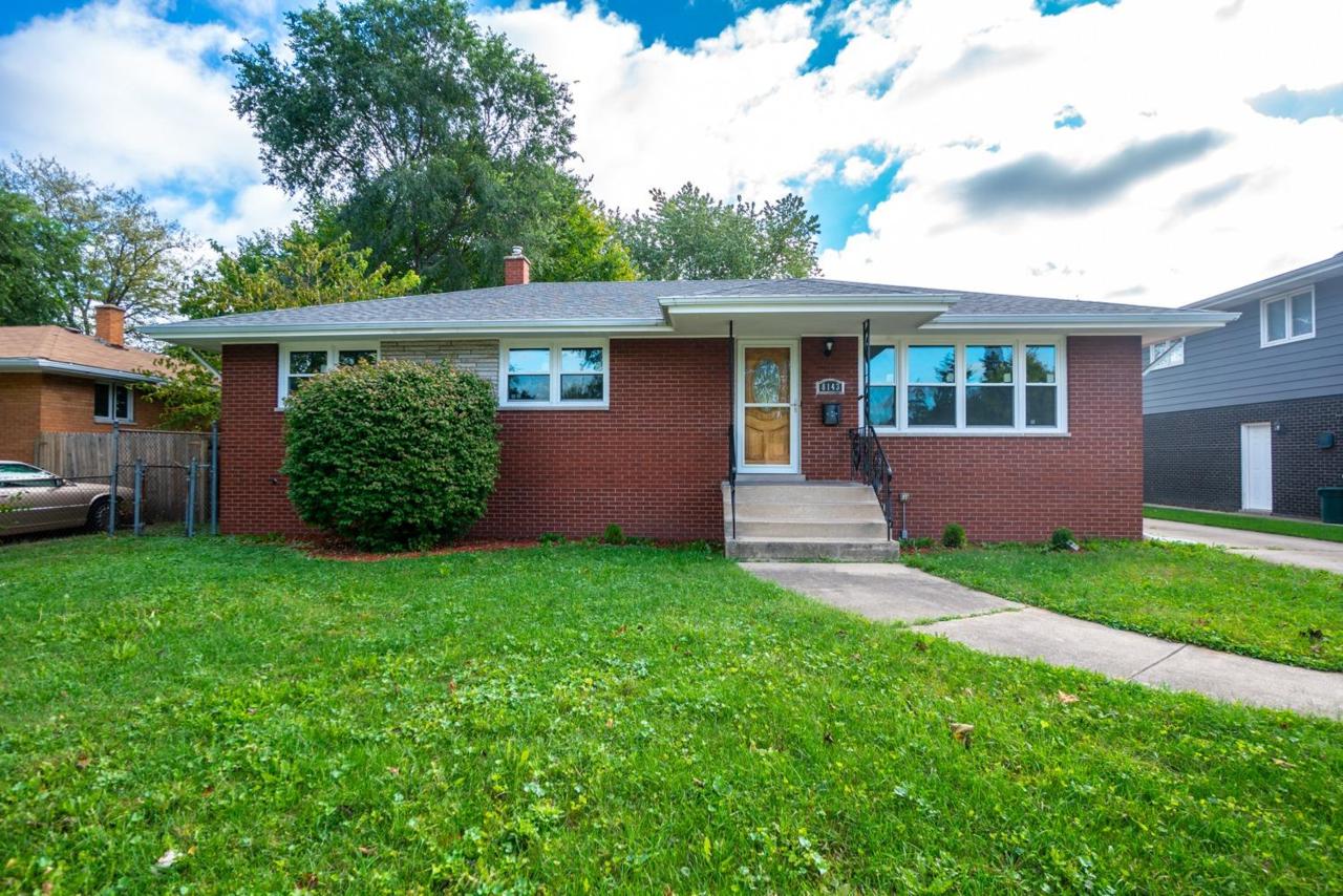 8143 Kraay Avenue - Photo 1