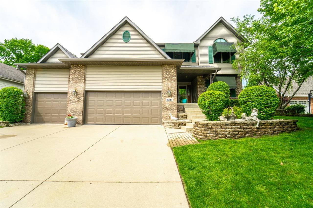 2228 June Drive - Photo 1