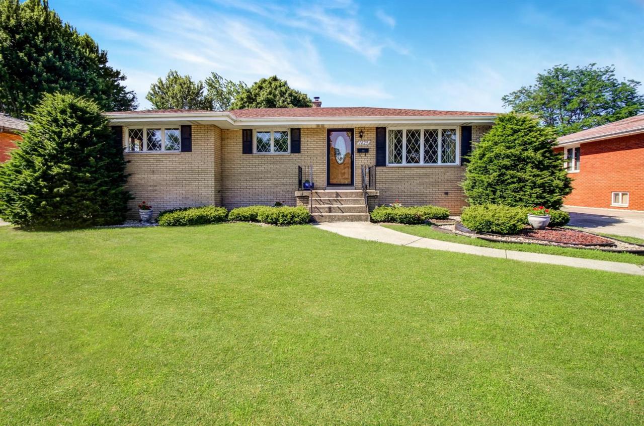 1429 River Drive - Photo 1