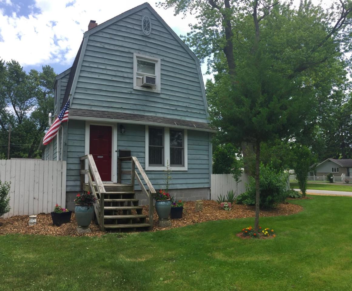 227 12th Street - Photo 1