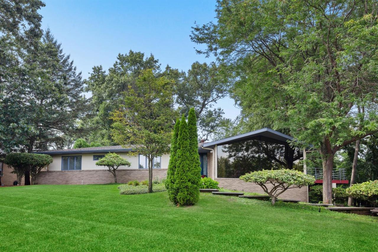 2210 Fairway Drive - Photo 1