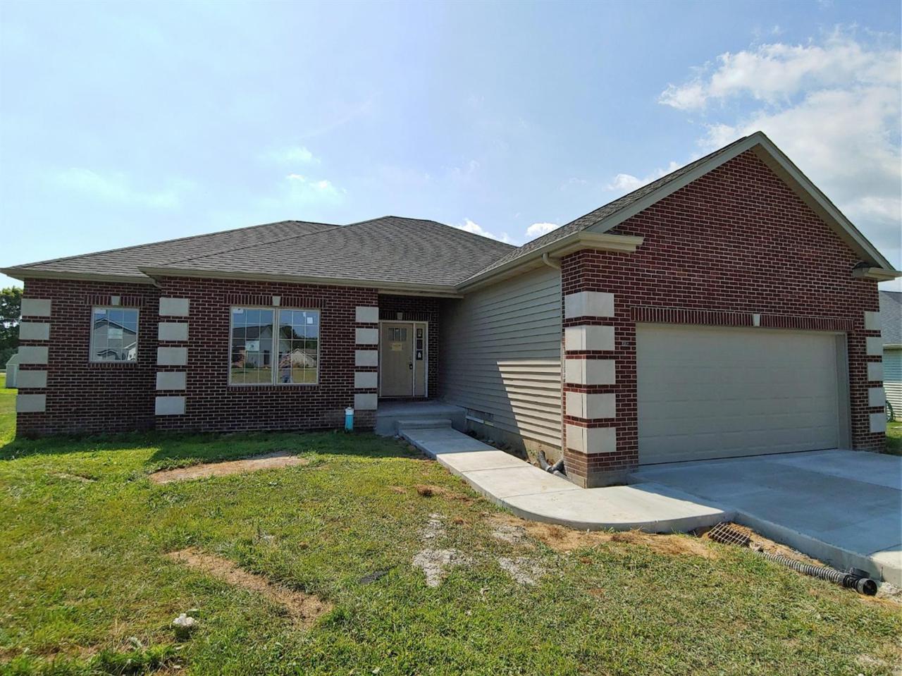 539 Carrington Lane - Photo 1
