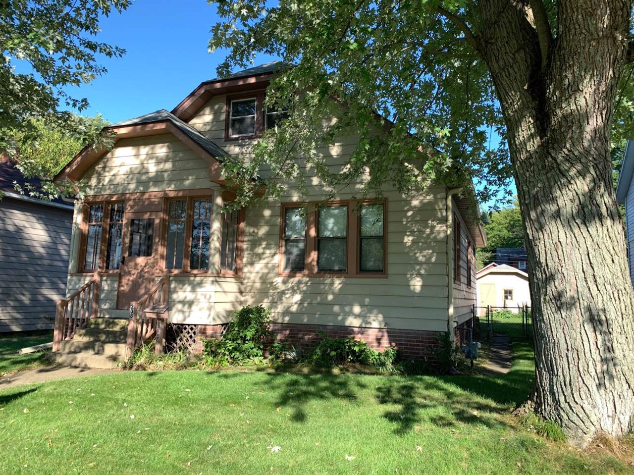 208 Woodland Avenue - Photo 1
