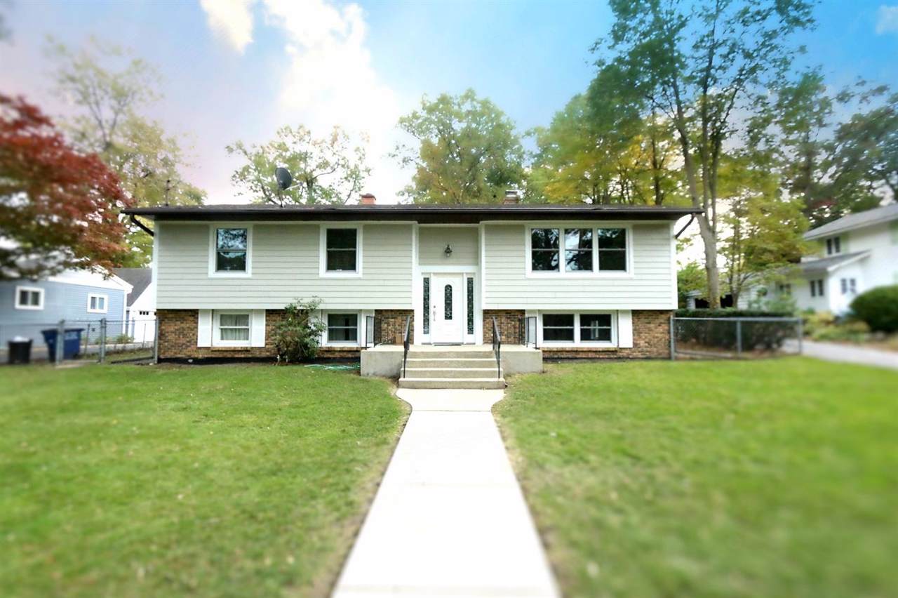 2203 Florimond Drive - Photo 1
