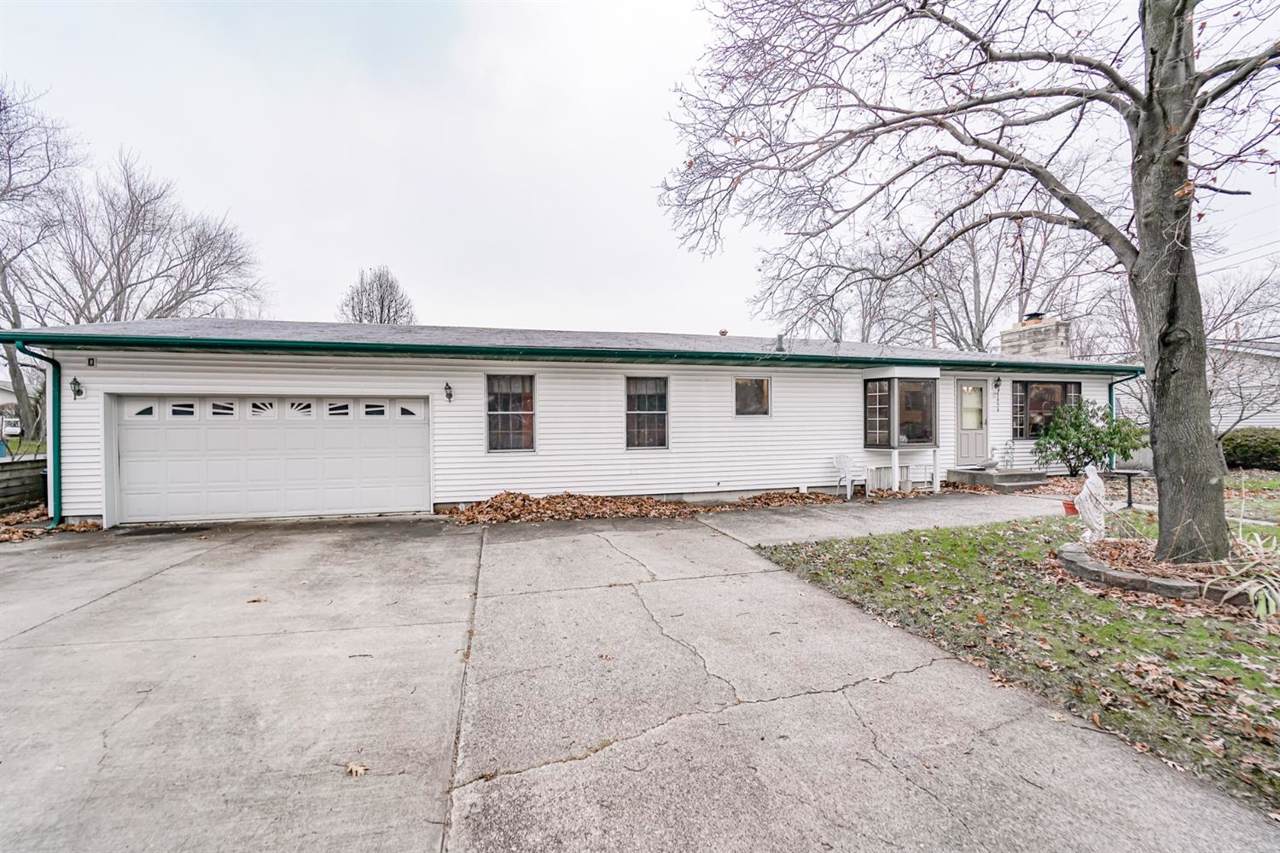 2341 Greenwood Avenue - Photo 1