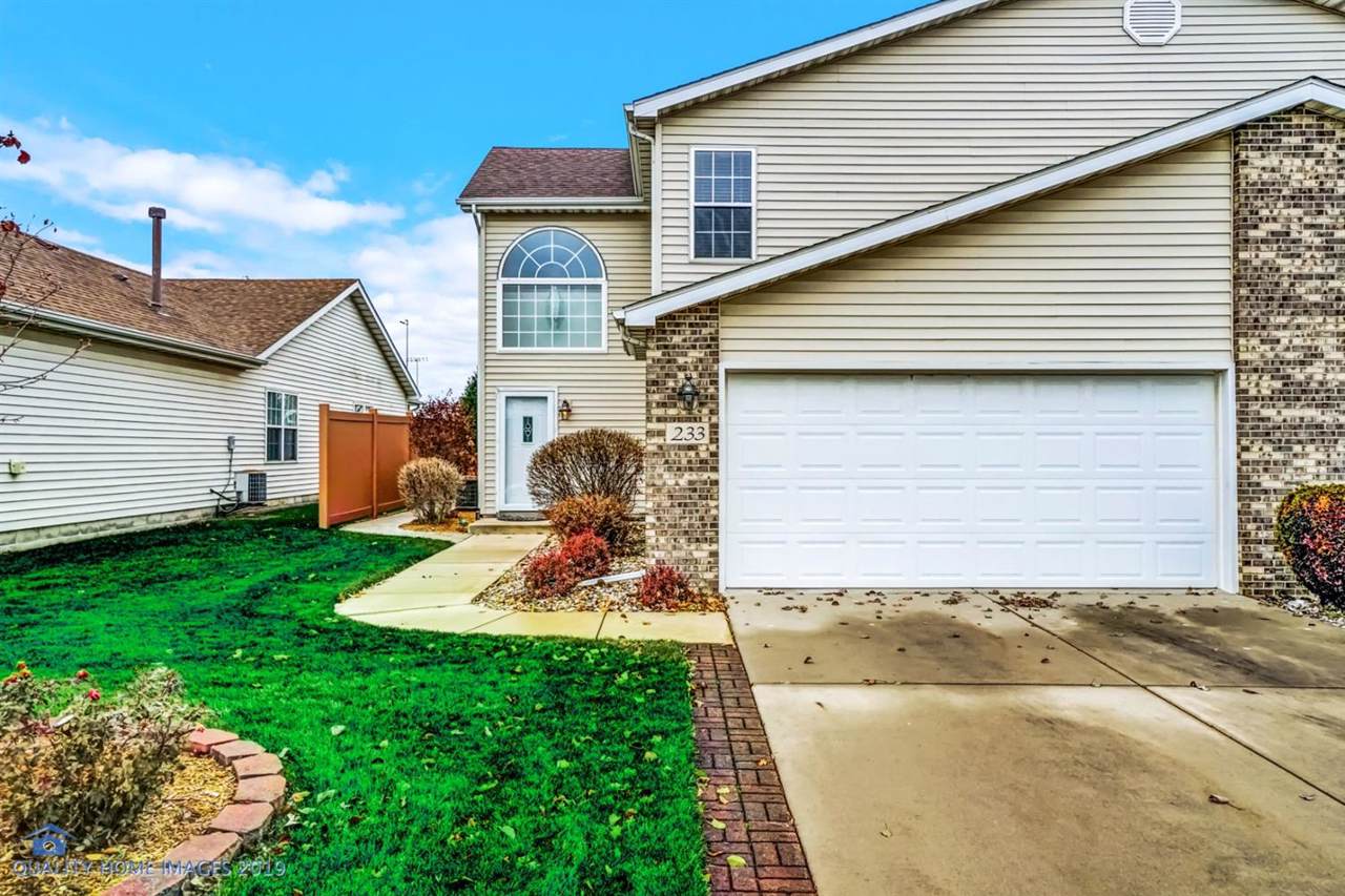 233 Heather Lane - Photo 1