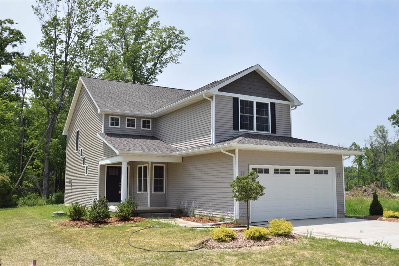 1042 Blue Lake Circle - Photo 1