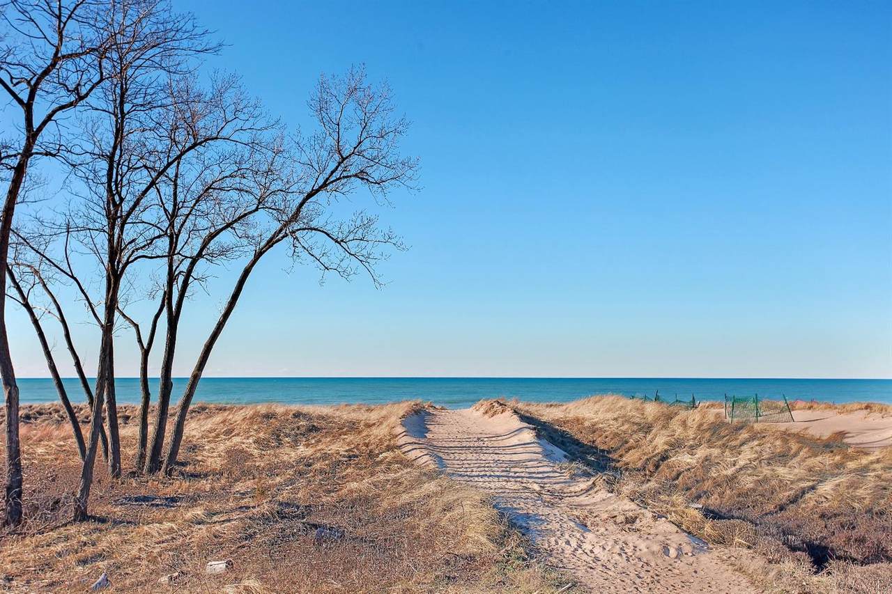110 Whisper Dunes - Photo 1