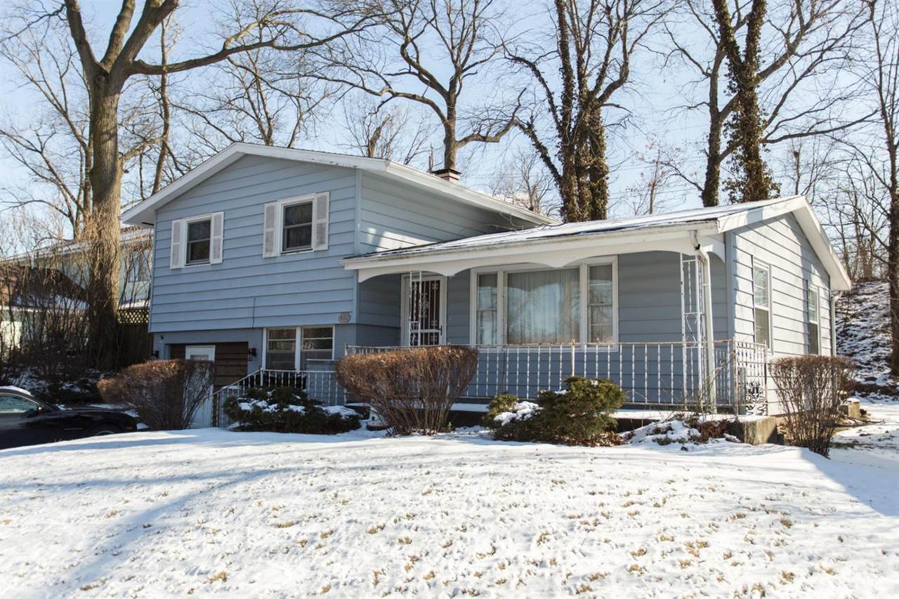 417 Washington Park Boulevard - Photo 1