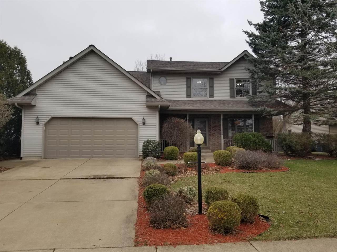 213 Spring View Drive - Photo 1
