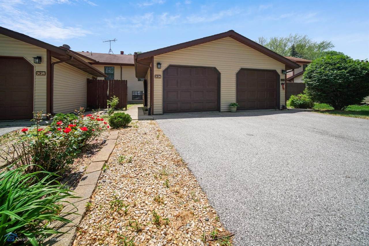 2126 Yorktowne Drive - Photo 1