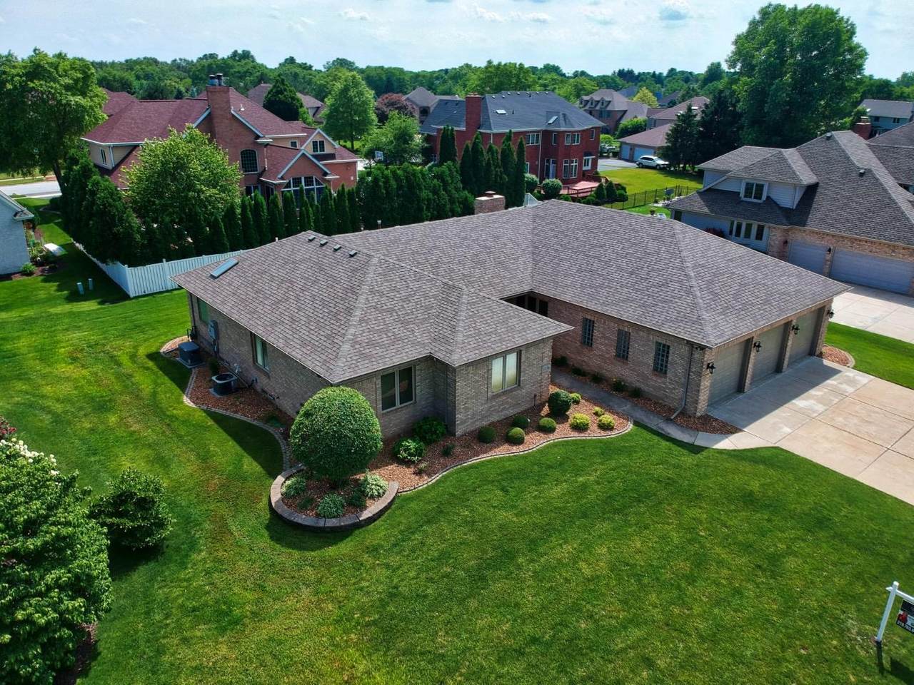 1736 Poplar Lane - Photo 1