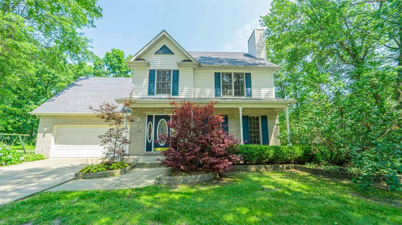 1540 Essex Drive - Photo 1