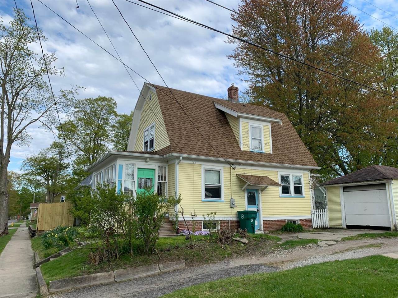 708 5th Street - Photo 1