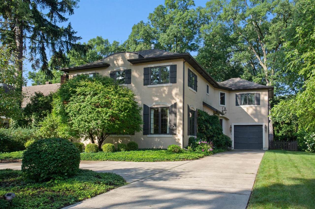 2203 Hoveland Avenue - Photo 1