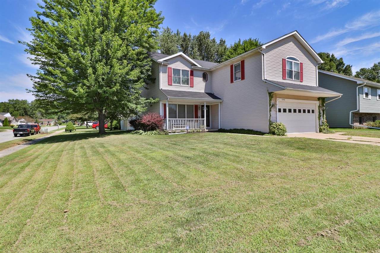 6590 Hawthorne Avenue - Photo 1
