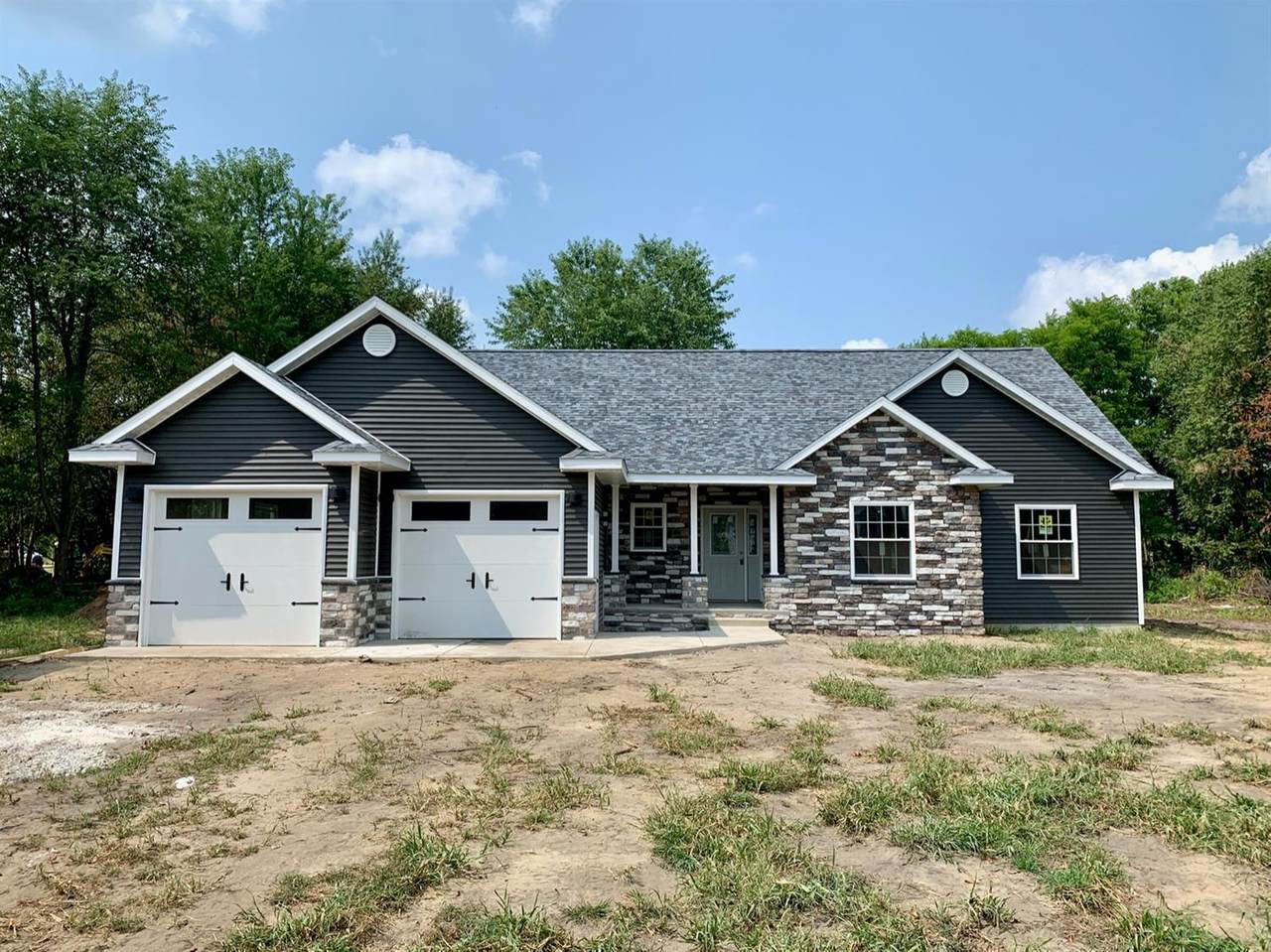 6621 Lakewinds Boulevard - Photo 1