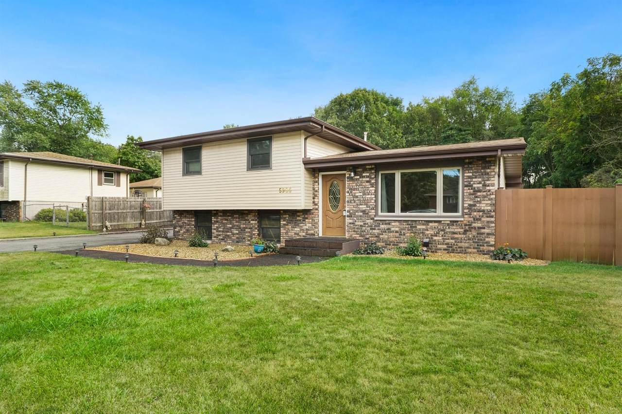 5905 Houston Avenue - Photo 1