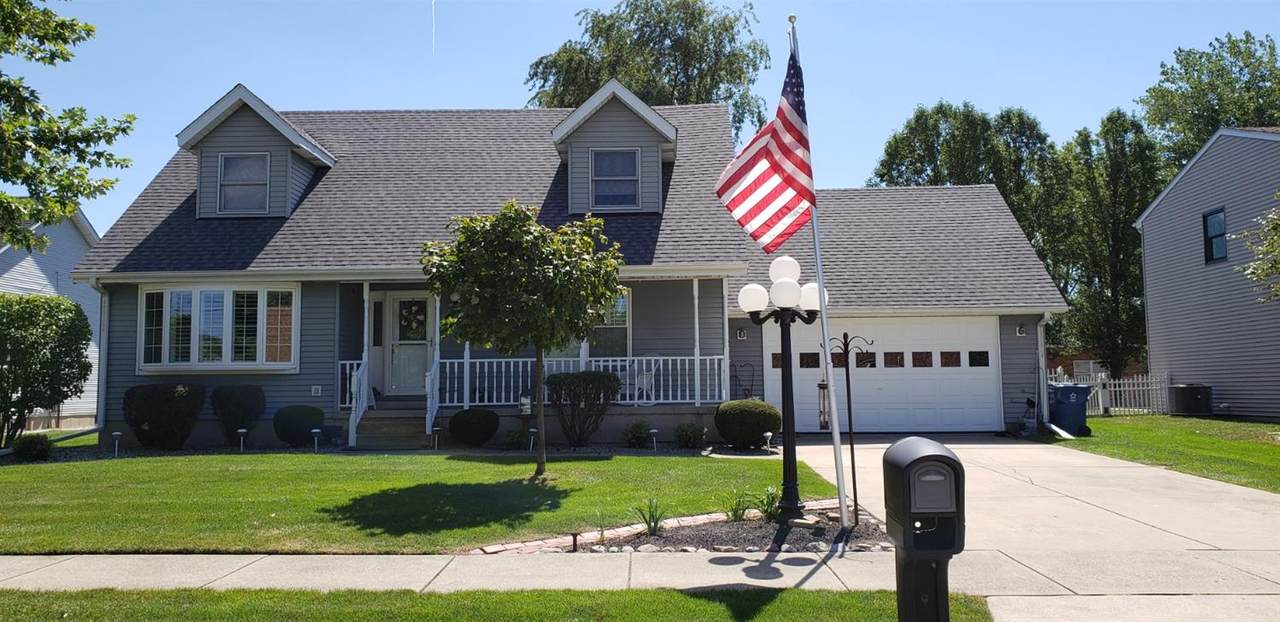 2940 44th Street - Photo 1