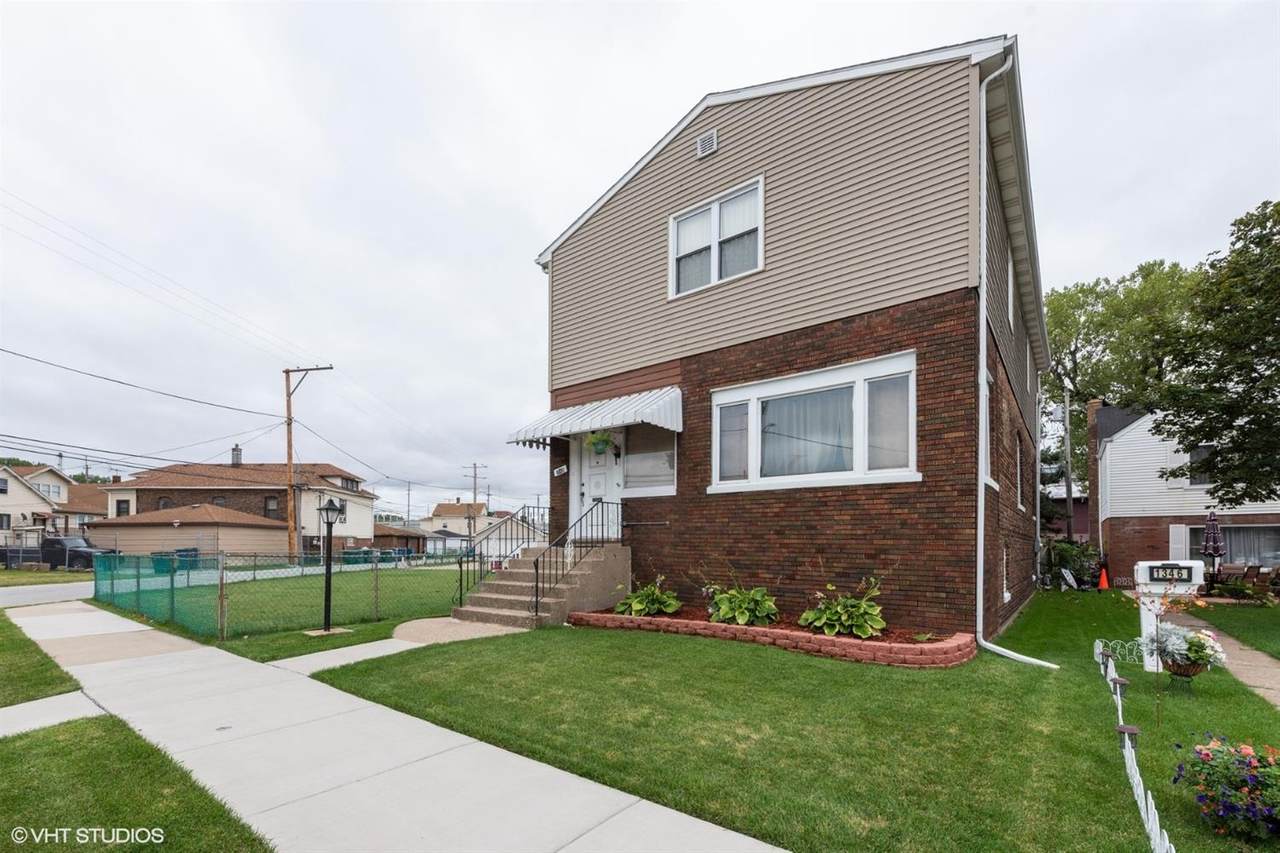 1348 Lakeview Avenue - Photo 1