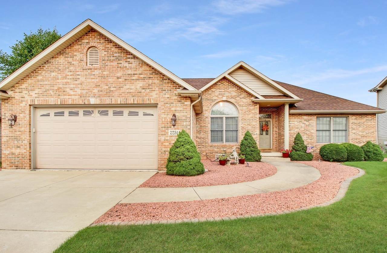 7251 Bell Street - Photo 1