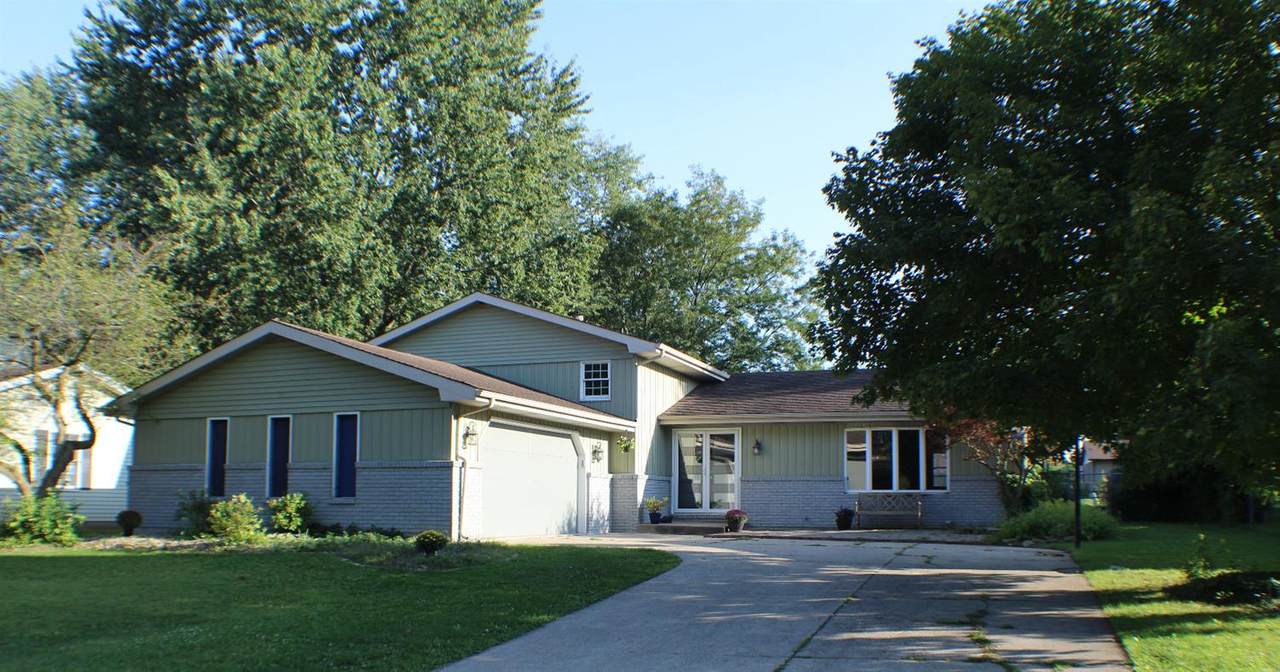 921 Pawnee Drive - Photo 1