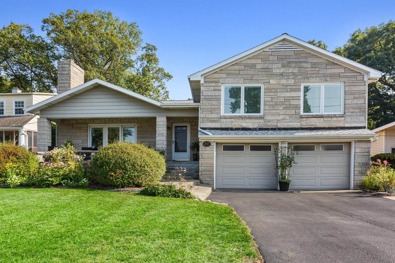 2727 Lake Shore Drive - Photo 1