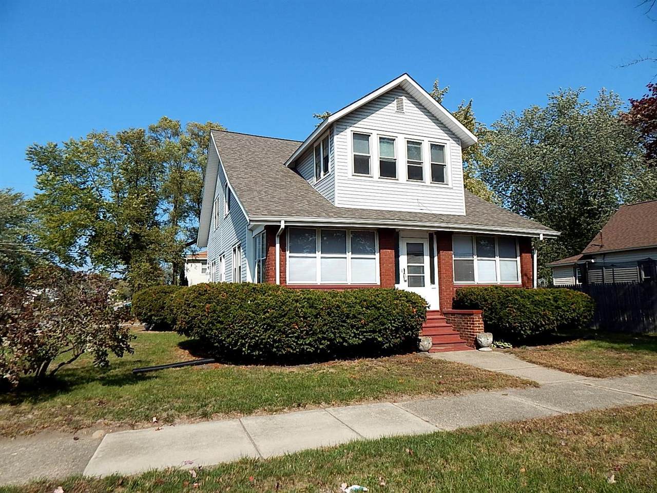 802 Belden Street - Photo 1