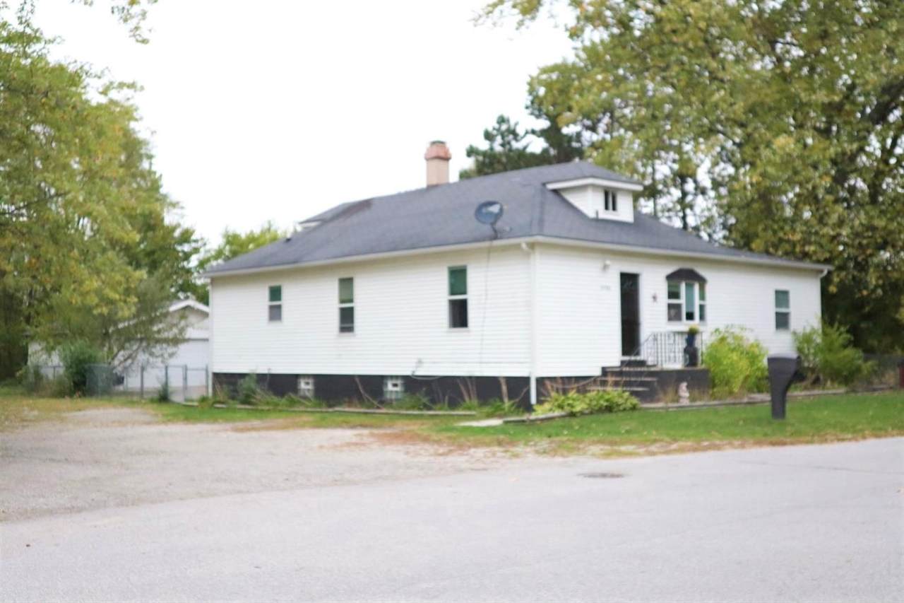 2786 38th Avenue - Photo 1