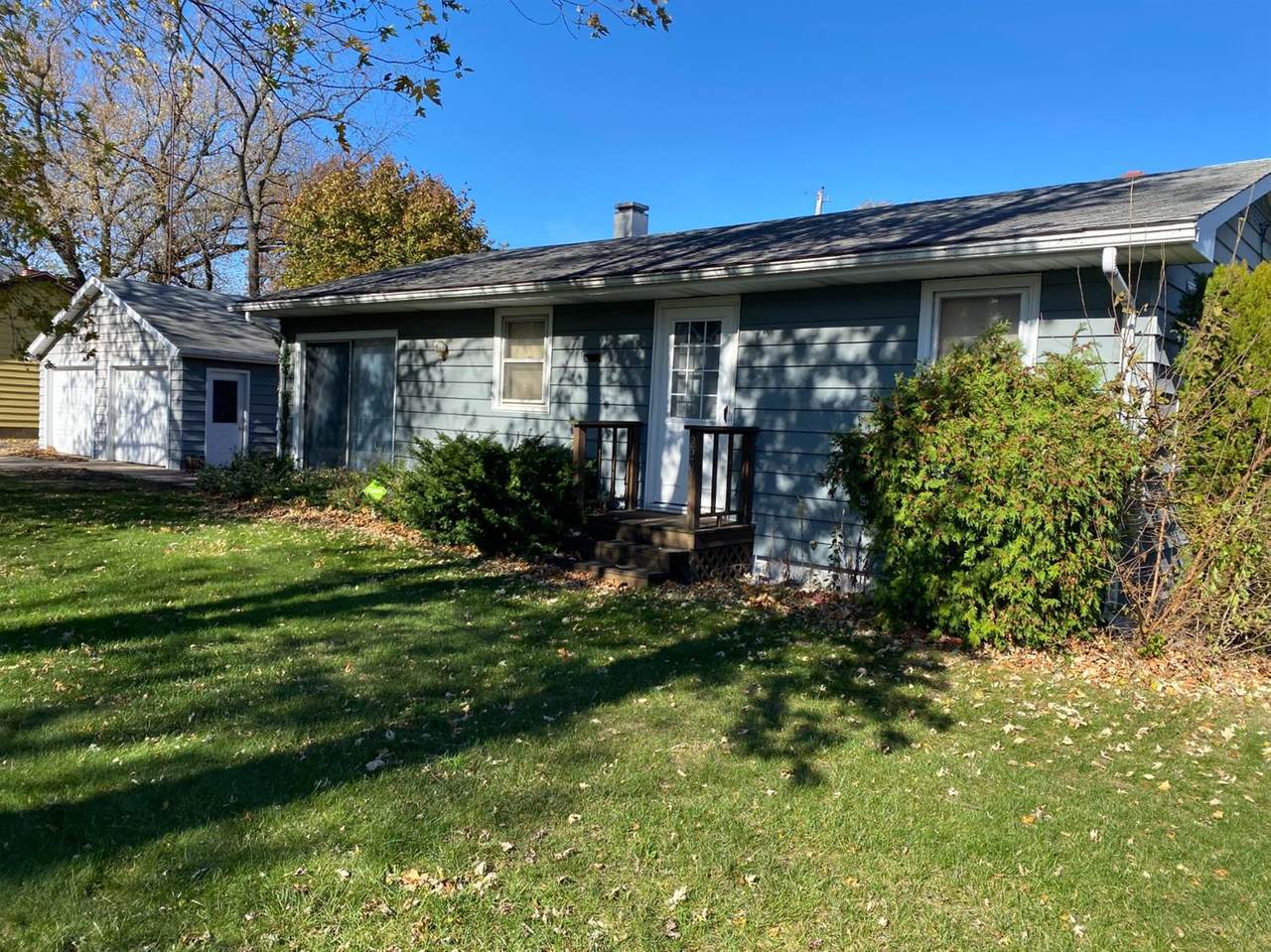 220 Allen Street - Photo 1