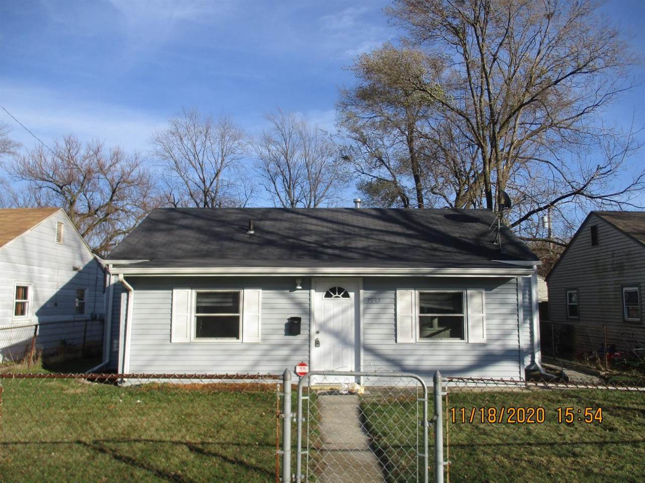 7537 Birch Avenue - Photo 1