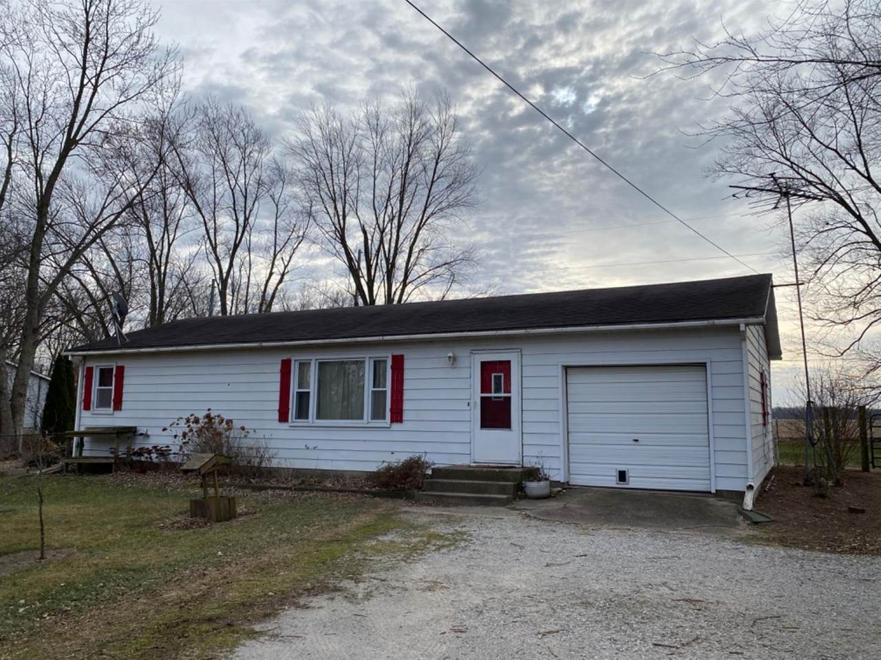 3095 Bunkum Road - Photo 1