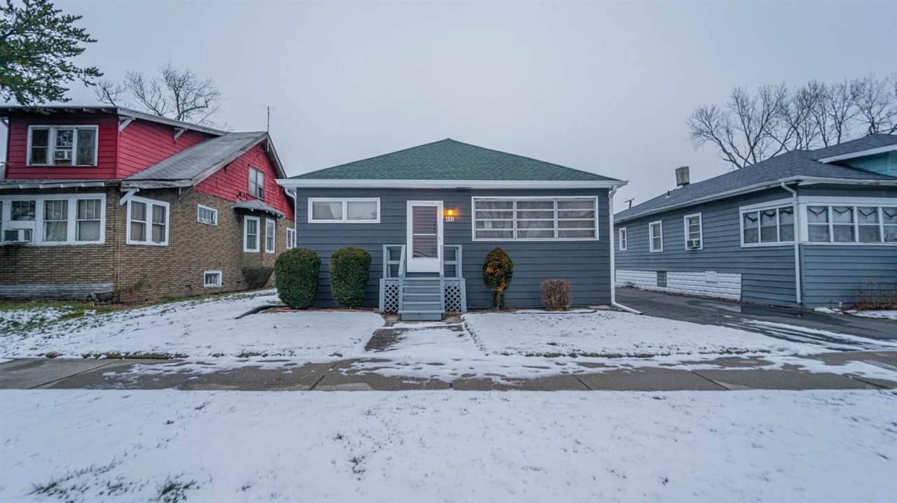 413 Waltham Street - Photo 1