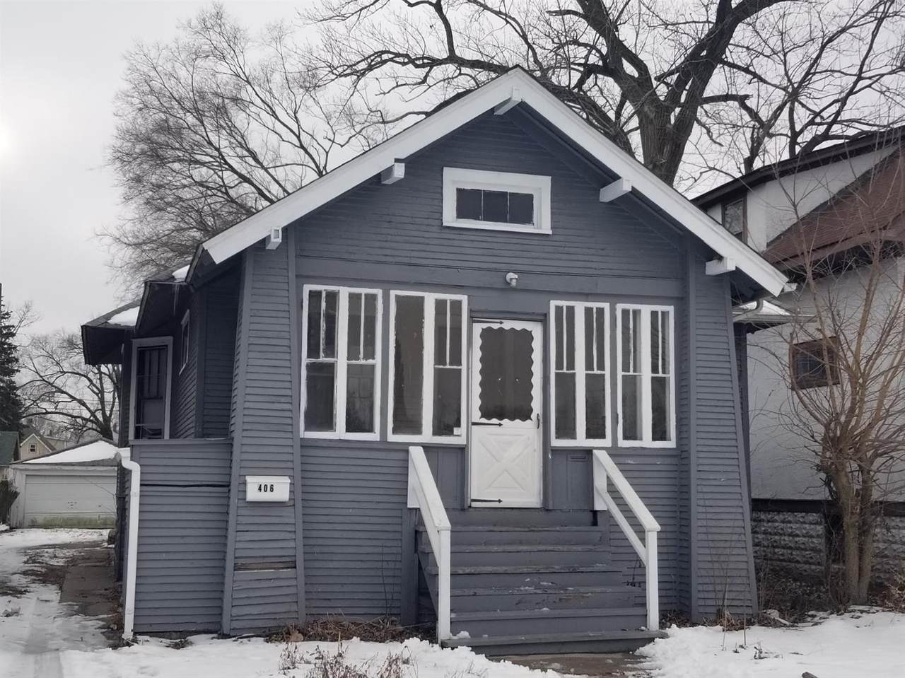 406 Waltham Street - Photo 1
