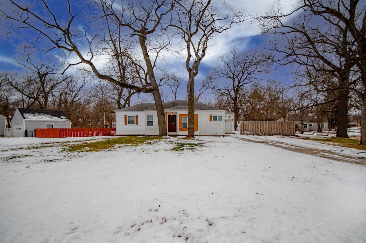 2100 Ranburn Drive - Photo 1