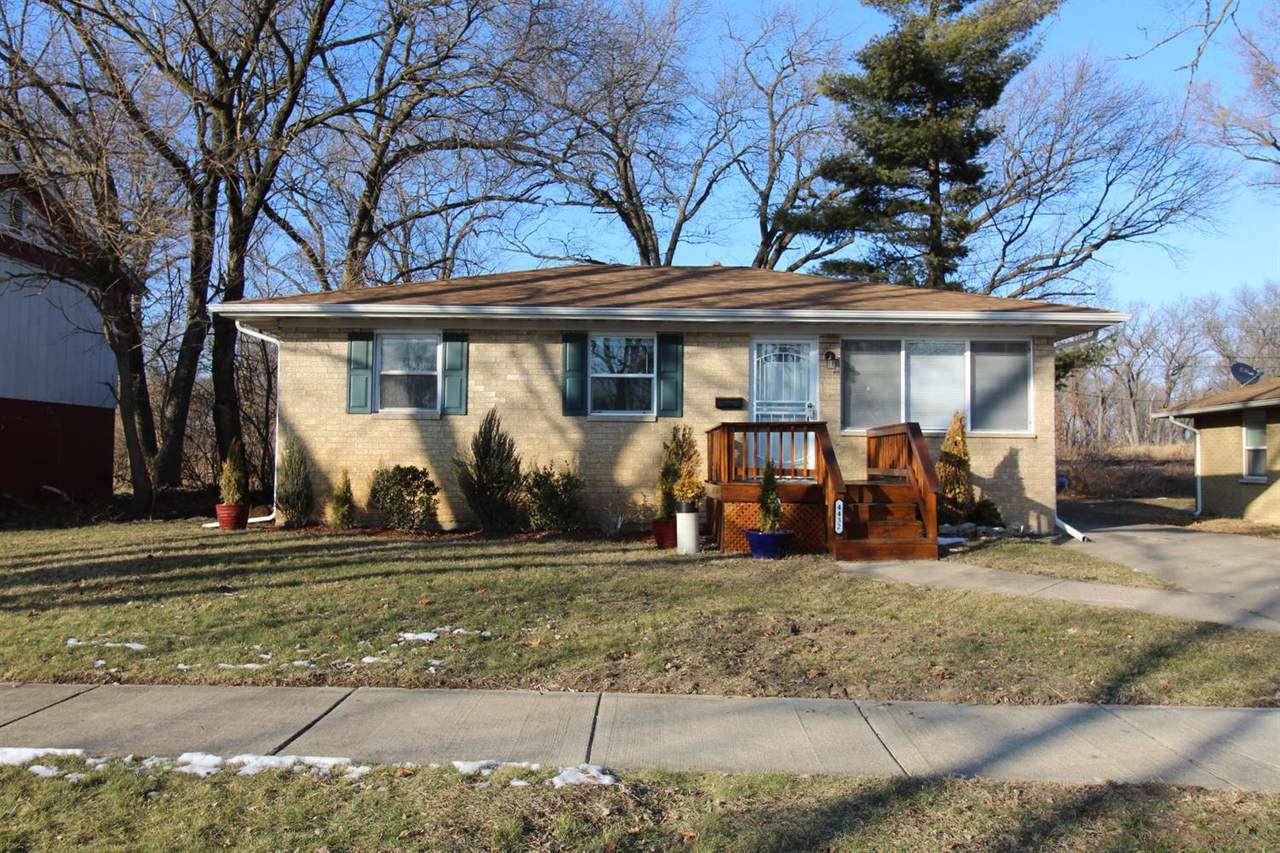4432 6th Avenue - Photo 1